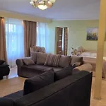 Daugava Rrlux Penthouse With Fireplace And Free Parking *