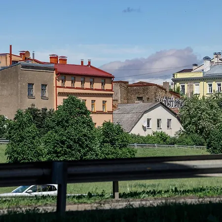 Daugava Rrlux Penthouse With Fireplace And Free Parking Апартаменти *