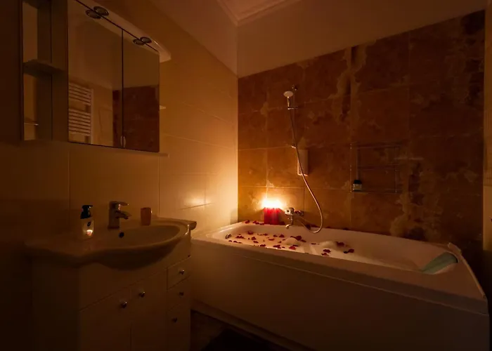 Daugava Rrlux Penthouse With Fireplace And Free Parking Dzīvoklis *